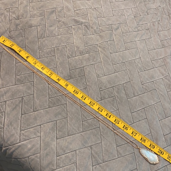 Kendra Scott - Picture 7 of 9